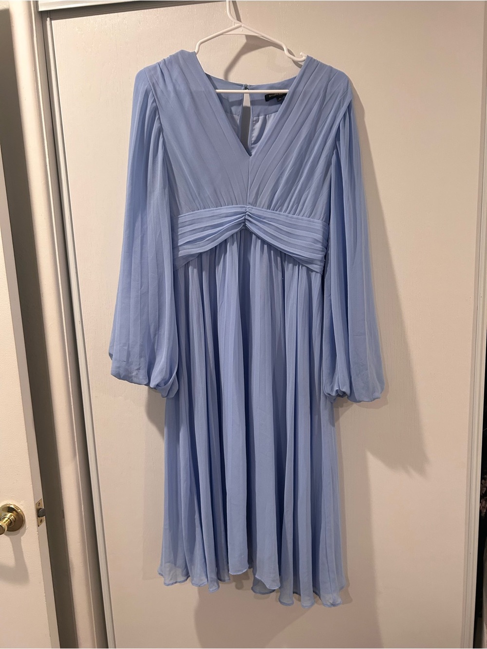 Banana Republic Pale Blue Long Sleeve Pleated Midi Dress